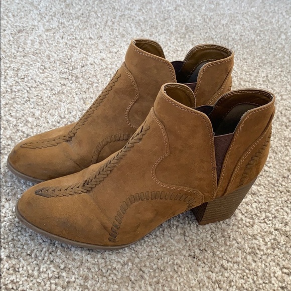 indigo rd zanor bootie